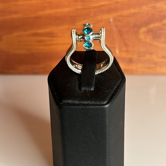 Chamilia Sterling Expressions Bead Ring - Picture 4 of 5